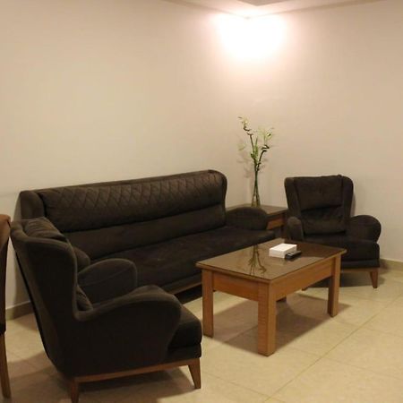 الفخامة الماسية للوحدات السكنية المفروشة Aparthotel Sidi Hamzah ภายนอก รูปภาพ