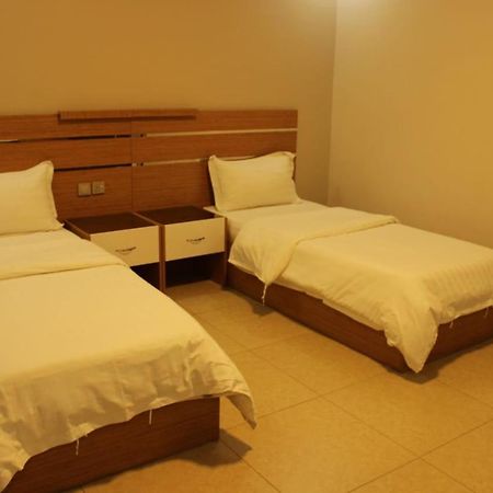 الفخامة الماسية للوحدات السكنية المفروشة Aparthotel Sidi Hamzah ภายนอก รูปภาพ