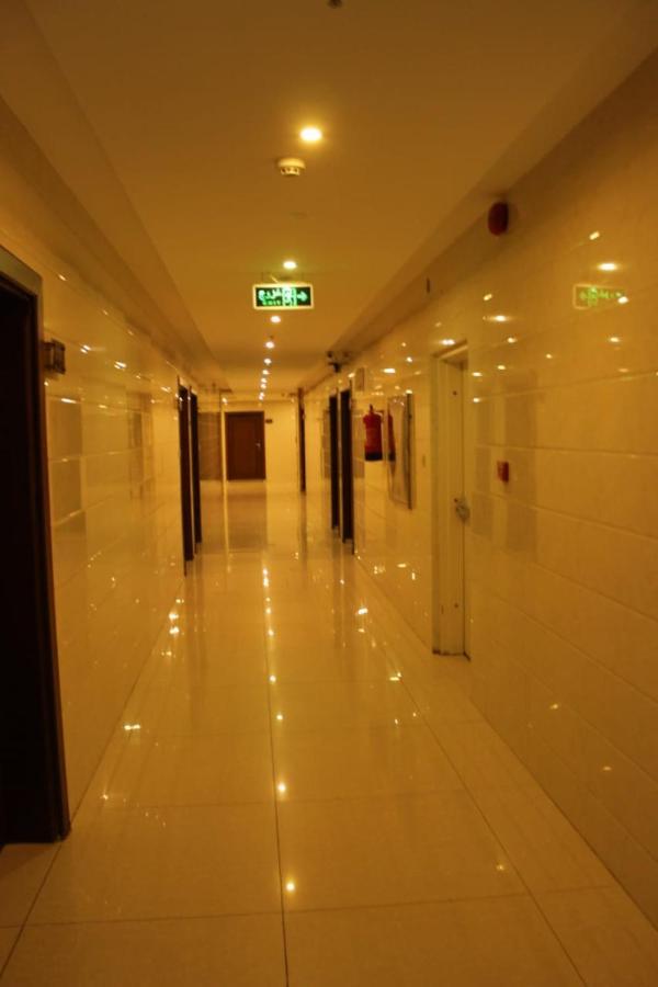 الفخامة الماسية للوحدات السكنية المفروشة Aparthotel Sidi Hamzah ภายนอก รูปภาพ