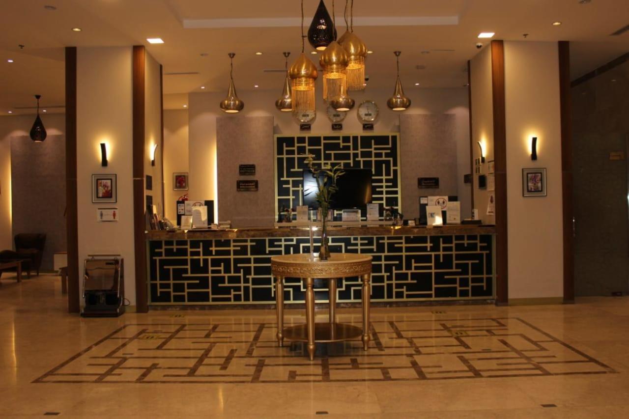 الفخامة الماسية للوحدات السكنية المفروشة Aparthotel Sidi Hamzah ภายนอก รูปภาพ