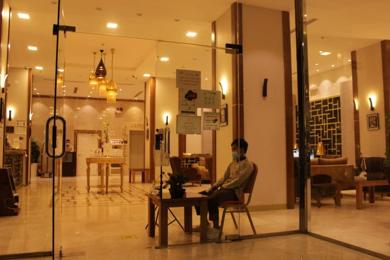 الفخامة الماسية للوحدات السكنية المفروشة Aparthotel Sidi Hamzah ภายนอก รูปภาพ